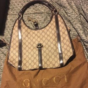 100% Authentic Gucci Handbag (Fall 2009)