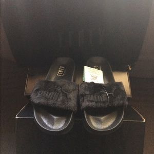 Rihanna Fenty Lead Cat Fur Slides