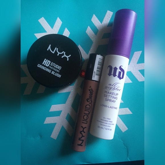 Nyx blush, nyx liquid suede and Urban decay spray