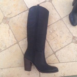Lucky Brand Ebbie boot black 7.5