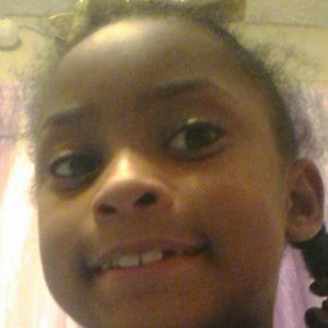 Meet your Posher, Ebony