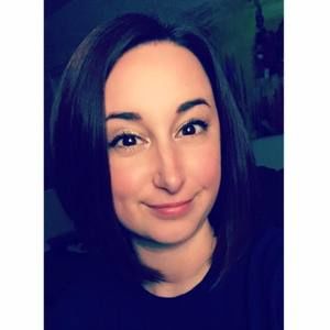 Meet your Posher, Michaela