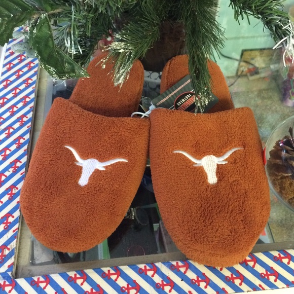 New Texas Longhorn slippers