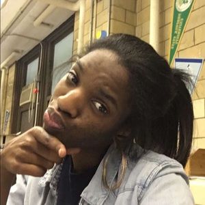 Meet your Posher, Jocelyn