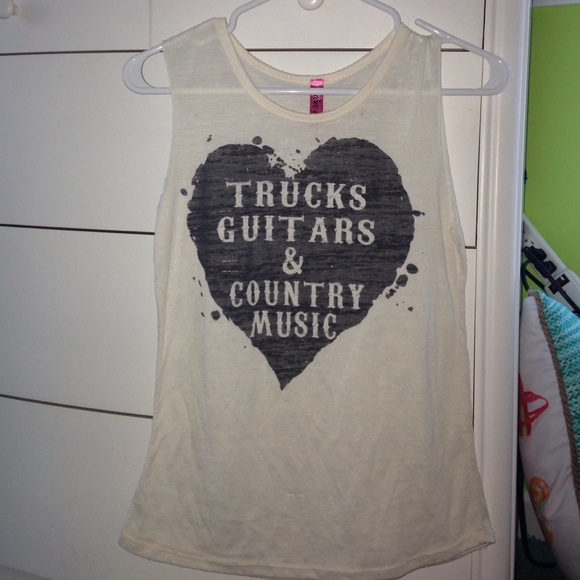 Trucks Guitars & Country Music Cutoff