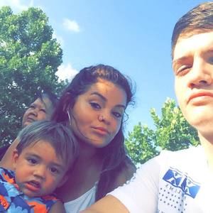 Meet your Posher, Logan