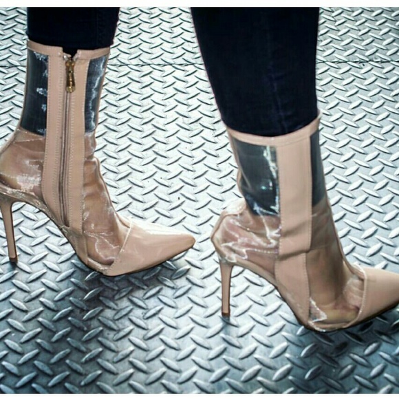 Nude Mess Cape Robbin Heels