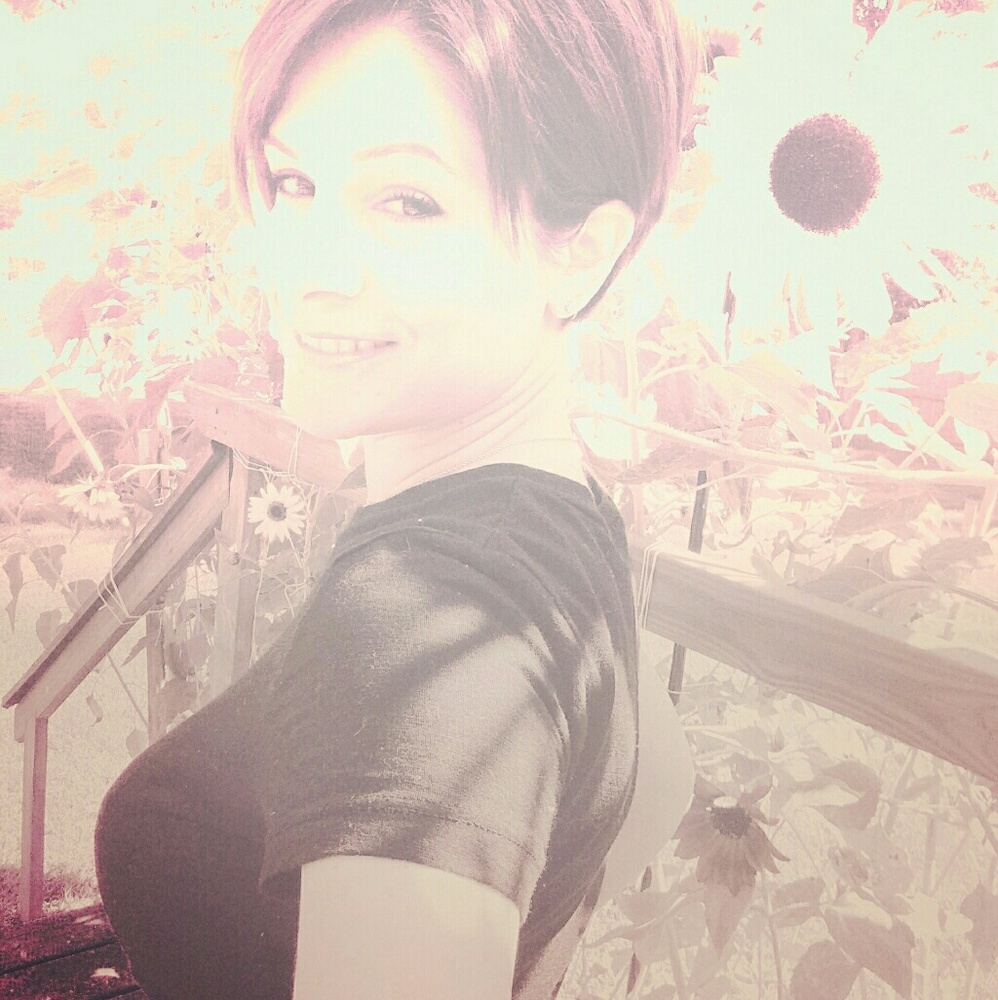 Meet your Posher, Lisa