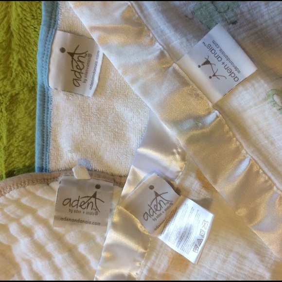 Aden and Anais towel, bib/burp cloth, (4) blankets - Picture 3 of 3