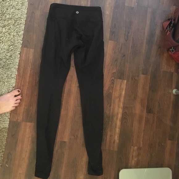Lululemon leggings black
