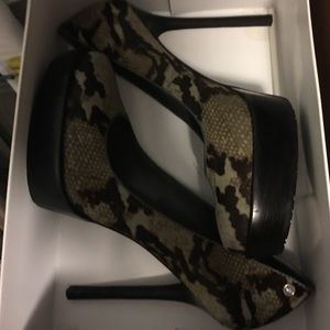 Gorgeous Calvin Klein heels
