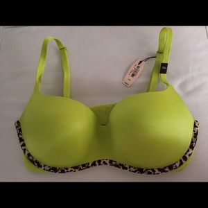 Victoria's Secret green miraculous bra