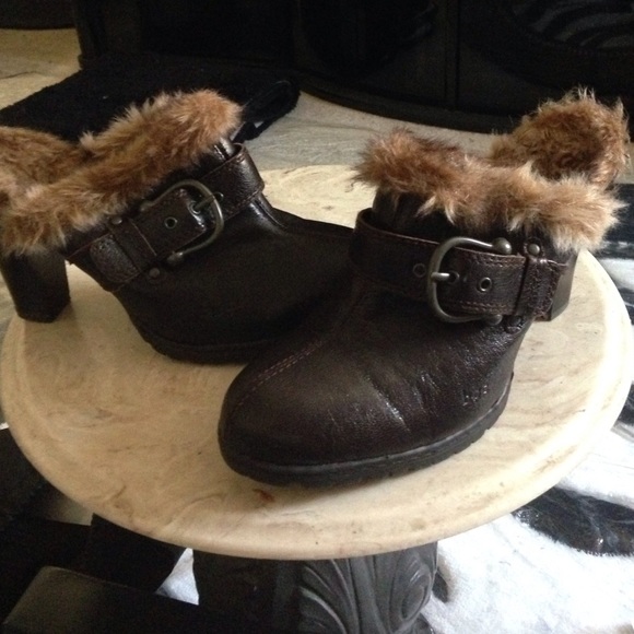 B O C Brown leather fur mules - Picture 4 of 4
