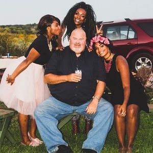 Meet your Posher, Malona