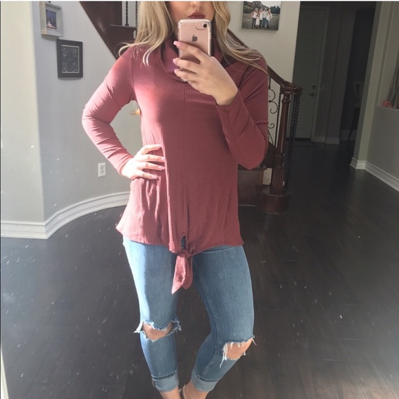 SALE⭐️ LAST1•LOVE Red Top - Picture 4 of 4