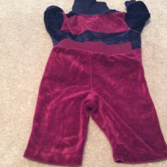NWOT AUTHENTIC INFANT 👶🏾 SUEDE JOGGING SUIT - Picture 4 of 4