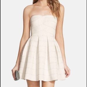 Strapless white bandage dress