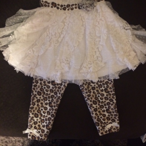 Lace & Cheetah Outfit 12 month - Picture 2 of 4
