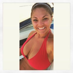 Meet your Posher, Cortney