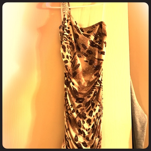 One shoulder dress