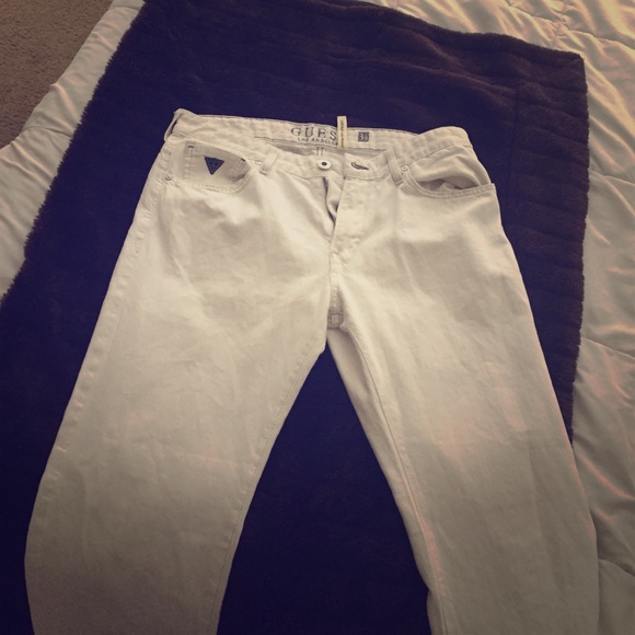 White guess slim straight jeans