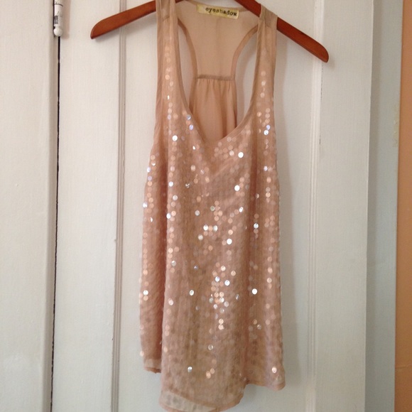 CLOSET CLOSING TODAY - LAST CHANCE