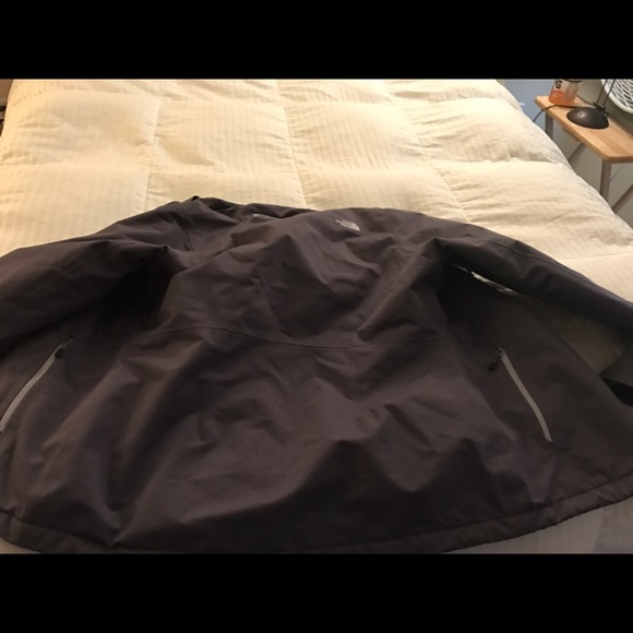 North face jacket - Picture 2 of 2