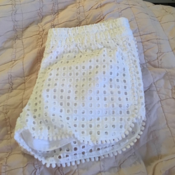 NWOT Lilly for Target white shorts