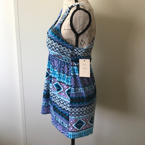 {Pink Rose} Blue Printed Crochet Back Tank - Picture 5 of 6