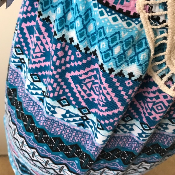 {Pink Rose} Blue Printed Crochet Back Tank - Picture 6 of 6