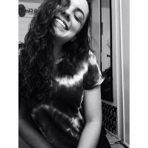 Meet your Posher, Michaela