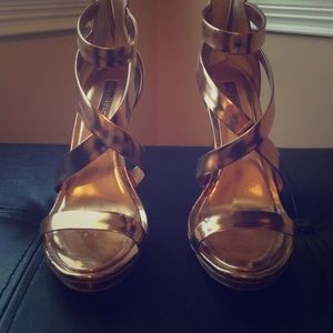 BCBG heel