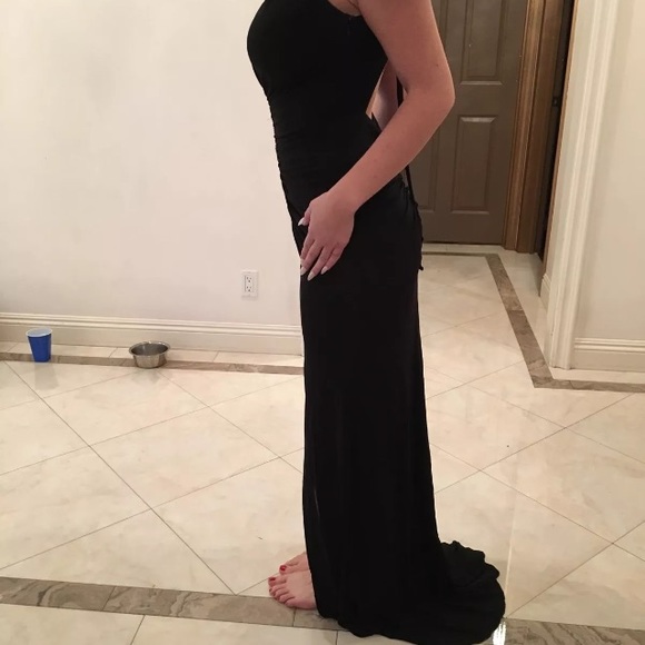 Dress - Picture 3 of 4