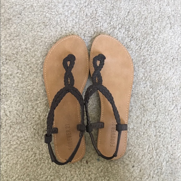 Sandals - Picture 1 of 3