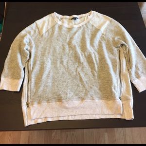 Like New!American Eagle sidezip sweatshirt- large