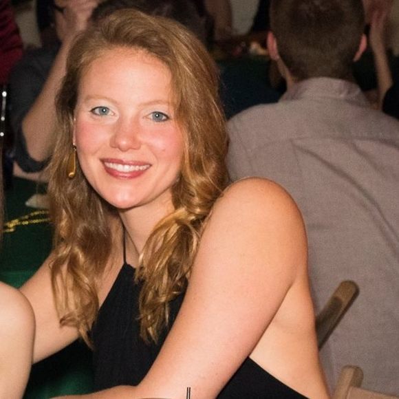 Meet your Posher, Lexi