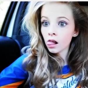 Meet your Posher, Danika