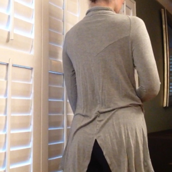 HOST PICKPre loved Grey Cardigan - Picture 2 of 3