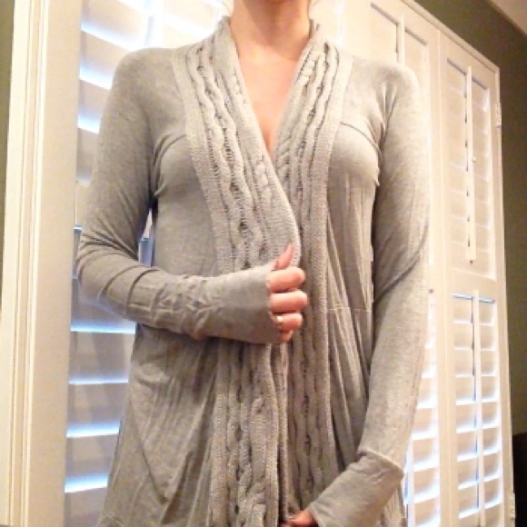 HOST PICKPre loved Grey Cardigan - Picture 3 of 3
