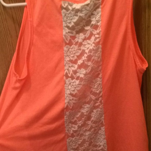 Bed Hair Don't Care Tanktop with lace back - Picture 2 of 2