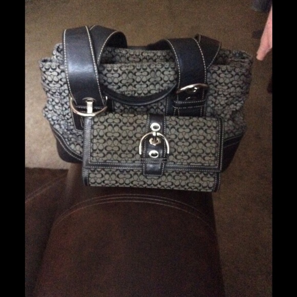 Coach Purse and Wallet Set