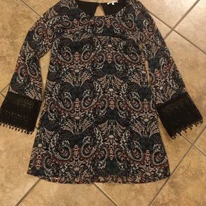Charlotte Russe Dress w/ Black Lace Sleeves