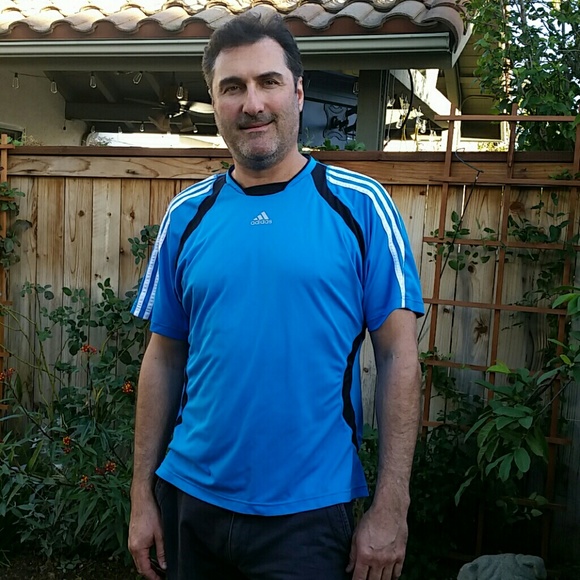 Adidas workout shirt - Picture 1 of 4