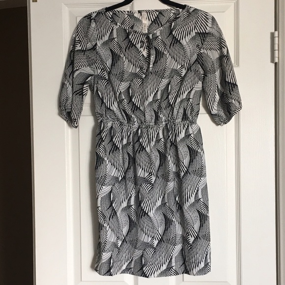 Cute keyhole neck dress/ tunic