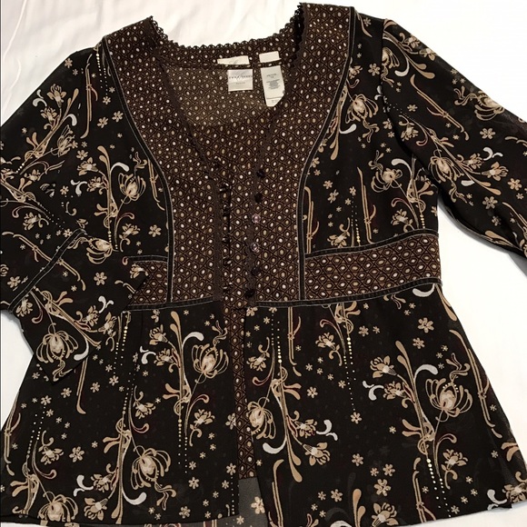 Gorgeous brown with beige 2 pieces top size 12