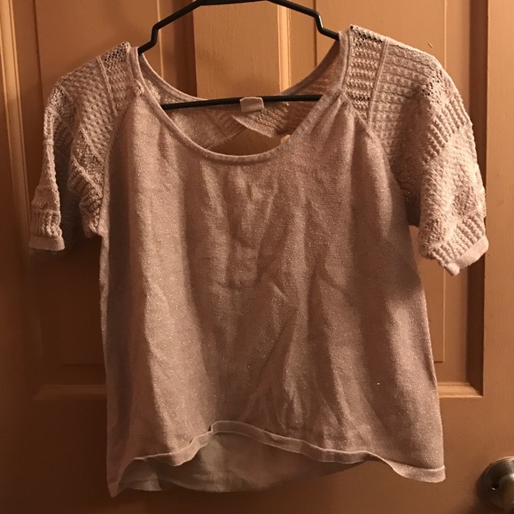 ⭐️SOLD⭐️Roxy cream and sparkle cropped sweater