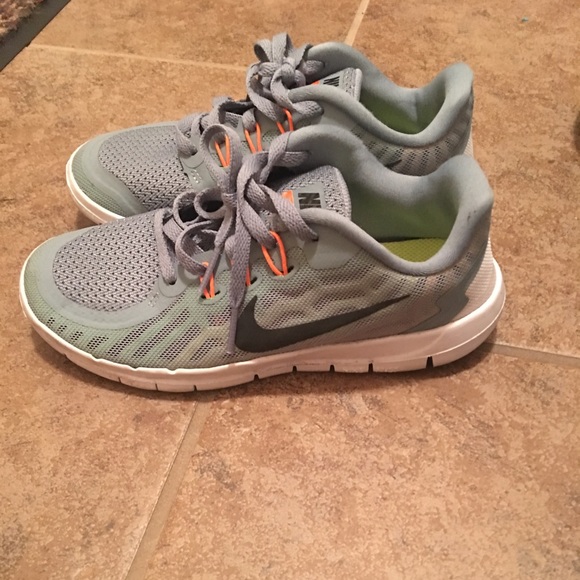 Boys Nike Sneakers size 2