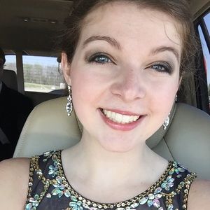 Meet your Posher, Mackenzie