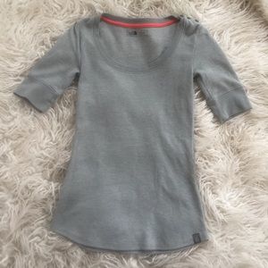 North Face Thermal Baselayer Top. Grey. XS.