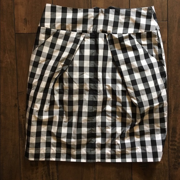 ✨Anthropologie Mcginn B&W Plaid On The Fence Skirt - Picture 4 of 4
